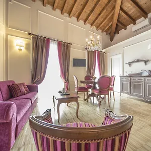 Apartment Lady Capulet, Verona